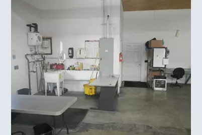 78 W Broadway, Lincoln, ME 04457 - Photo 10
