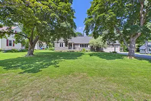11 Franklin St, Waterville, ME 04901 - Photo 4