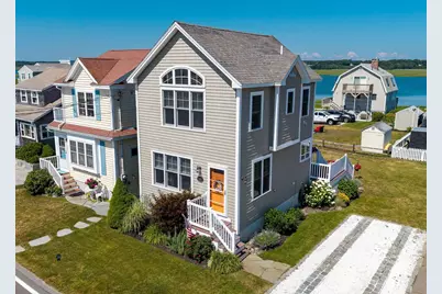382 Atlantic Avenue #2, Wells, ME 04090 - Photo 2