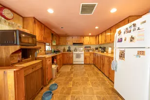 696 Plains Rd, Mount Vernon, ME 04350 - Photo 10