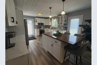 422 Peltoma Avenue, Pittsfield, ME 04967 - Photo 4