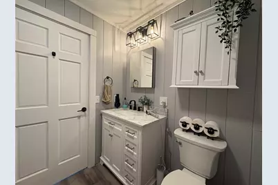 422 Peltoma Avenue, Pittsfield, ME 04967 - Photo 16