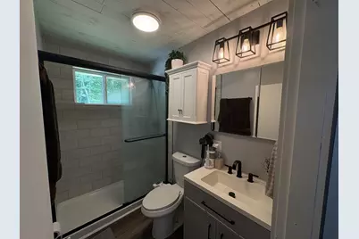 422 Peltoma Avenue, Pittsfield, ME 04967 - Photo 10