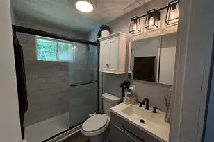 422 Peltoma Ave, Pittsfield, ME 04967 - Photo 10