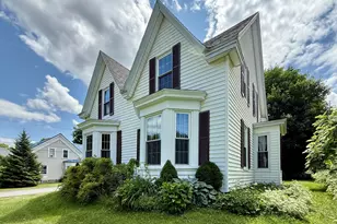 89 Washington St, Calais, ME 04619 - Photo 2