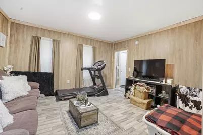 76 Smith Street, Bangor, ME 04401 - Photo 4