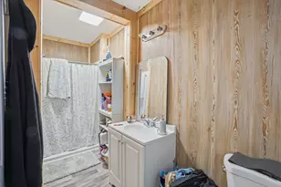 76 Smith St, Bangor, ME 04401 - Photo 14