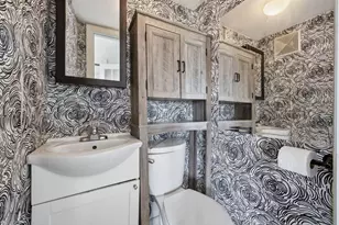 1 Curtis St, Lewiston, ME 04240 - Photo 16