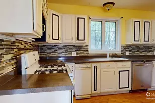 439 Calderwood Neck Rd, Vinalhaven, ME 04863 - Photo 10