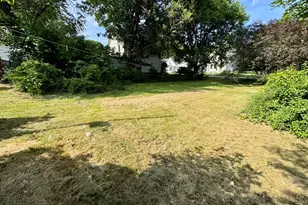 9 Otis St, Livermore Falls, ME 04254 - Photo 12