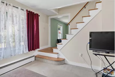 32 Taft Avenue, Portland, ME 04102 - Photo 6