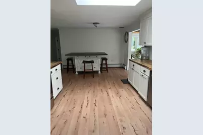 201 Juniper Street, Bangor, ME 04401 - Photo 8