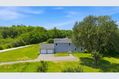 1121 River Avenue, Gardiner, ME 04345 - Photo 2