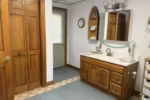 11 Winter St, Waterville, ME 04901 - Photo 16