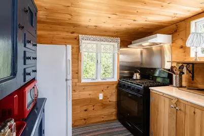193A S Wharf Road, Brooksville, ME 04617 - Photo 8