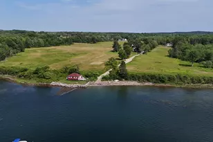 193 S Wharf Rd, Brooksville, ME 04617 - Photo 2