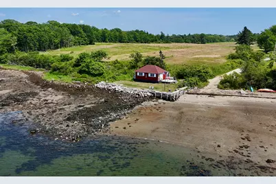 193A S Wharf Road, Brooksville, ME 04617 - Photo 20