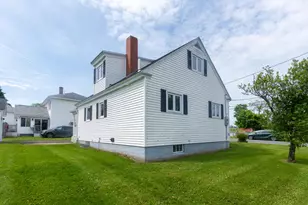 90 19th Ave, Madawaska, ME 04756 - Photo 10