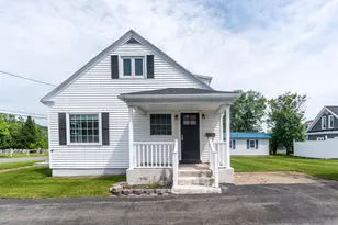 90 19th Ave, Madawaska, ME 04756 - Photo 4