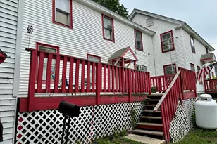 98 Winter St, Gardiner, ME 04345 - Photo 2