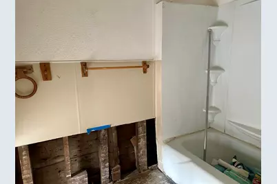 98 Winter Street, Gardiner, ME 04345 - Photo 32