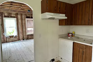 98 Winter St, Gardiner, ME 04345 - Photo 24