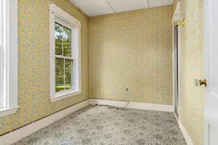 22 Rogers Rd, Kittery, ME 03904 - Photo 16