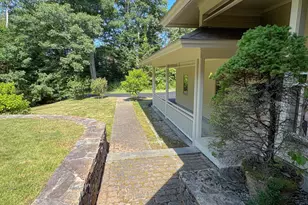 18 Channel View Rd, Cape Elizabeth, ME 04107 - Photo 4