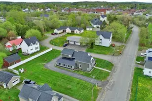 23 Mill St, Houlton, ME 04730 - Photo 12