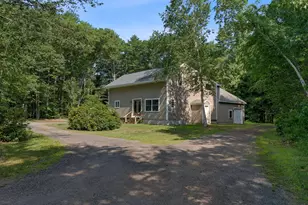 658 Parker Farm Rd, Buxton, ME 04093 - Photo 2