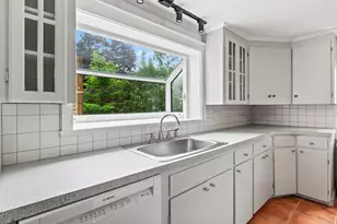 546 Ocean St, South Portland, ME 04106 - Photo 10