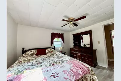 244 Bates Street, Millinocket, ME 04462 - Photo 18