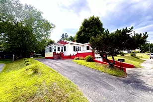 244 Bates St, Millinocket, ME 04462 - Photo 2