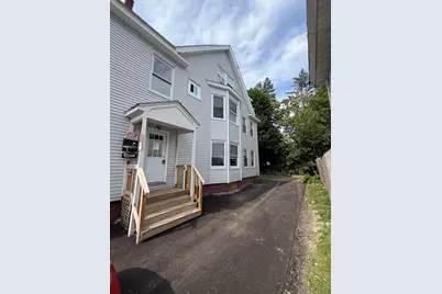 16 Howe Street, Lewiston, ME 04240 - Photo 12