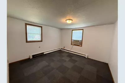 60 Stillman Street, Lewiston, ME 04240 - Photo 18