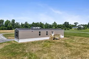 32 Indian Heights Dr, Saint Albans, ME 04971 - Photo 4