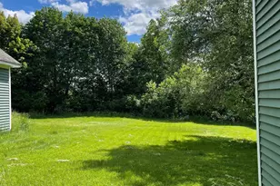 11 Garfield St, Calais, ME 04619 - Photo 18