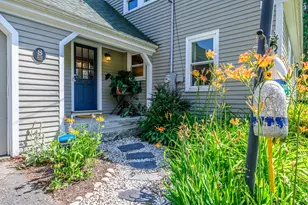 8 White Birch Ln, Portland, ME 04103 - Photo 2