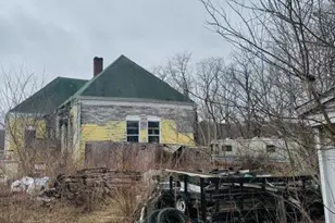 90 N Main St, Monmouth, ME 04265 - Photo 6