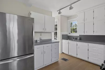 208 Falmouth Road, Falmouth, ME 04105 - Photo 16