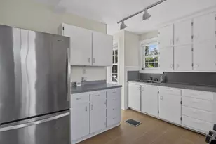 208 Falmouth Rd, Falmouth, ME 04105 - Photo 16