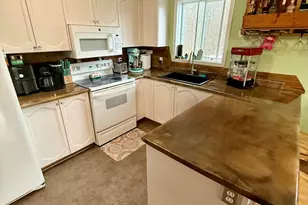 12 Grace Snow Dr, Glenburn, ME 04401 - Photo 10
