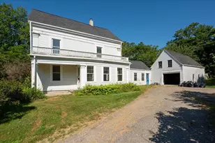 41 Hyler St, Thomaston, ME 04861 - Photo 4