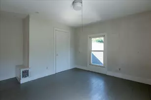 41 Hyler St, Thomaston, ME 04861 - Photo 40