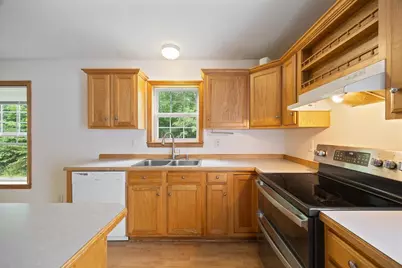 39 Jades Way, Bowdoinham, ME 04008 - Photo 4