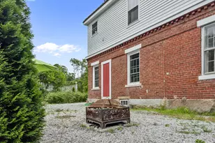 28 Pleasant St, Waldoboro, ME 04572 - Photo 44