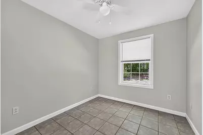 25 Matthews Avenue, Vassalboro, ME 04989 - Photo 22