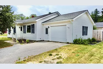 25 Jans Boulevard, Lewiston, ME 04240 - Photo 2
