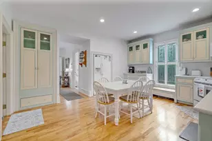 19 Mountain St, Camden, ME 04843 - Photo 18