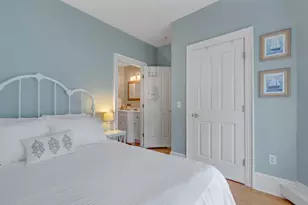 19 Mountain St, Camden, ME 04843 - Photo 24